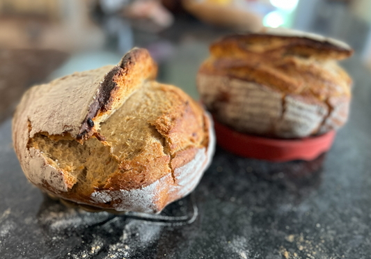 Cottage Cheese, Onion, and Dill Sourdough Bread